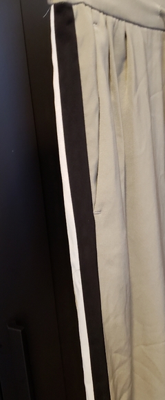 Dynamite Pants - Picture 2 of 4